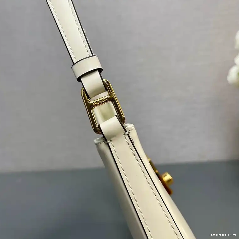 Fashionrep 2411YA0117 Bags Prada 0518